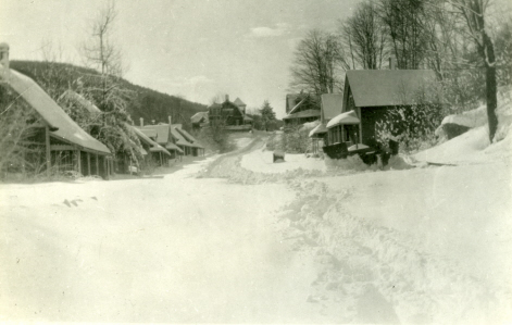 Livermore, winter, main street